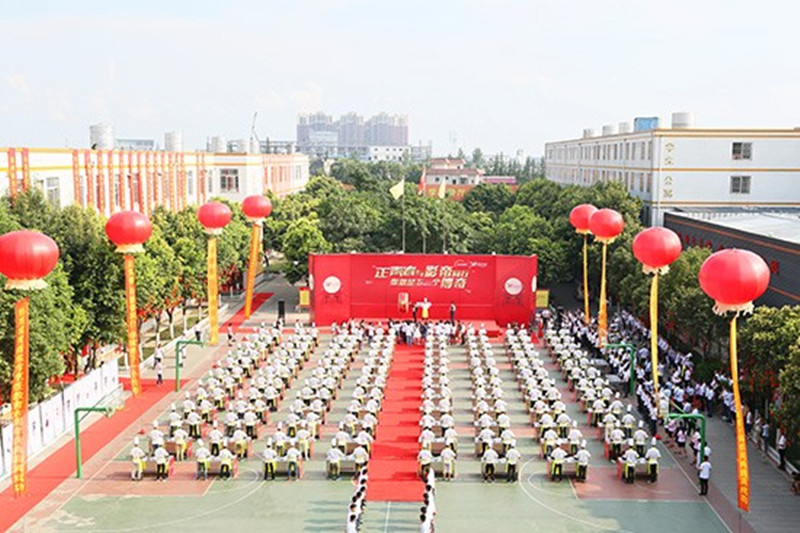 珠海新东方烹饪学校_新东方烹饪教育28周年庆典精彩亮点回顾